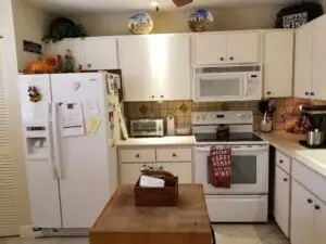 Original kitchen wall with appliances