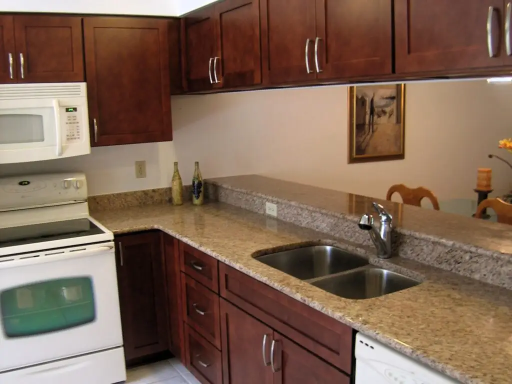 Affordable granite countertop with elegant finish